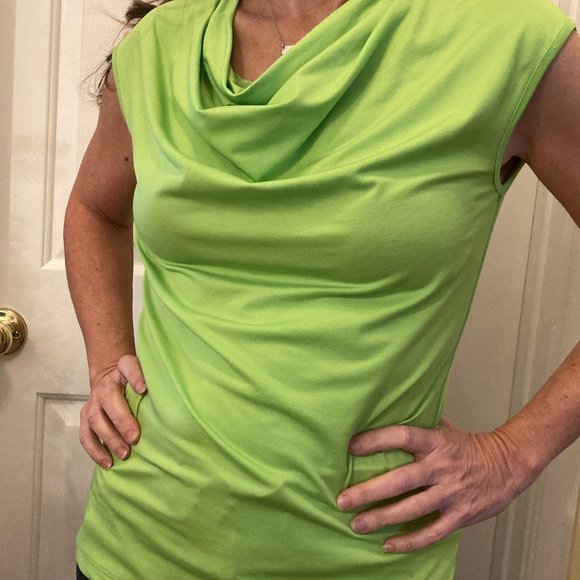 Cable & gauge lime green sleeveless top - Picture 2 of 3